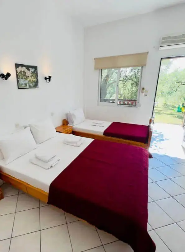 studios elena vertical pics (8)